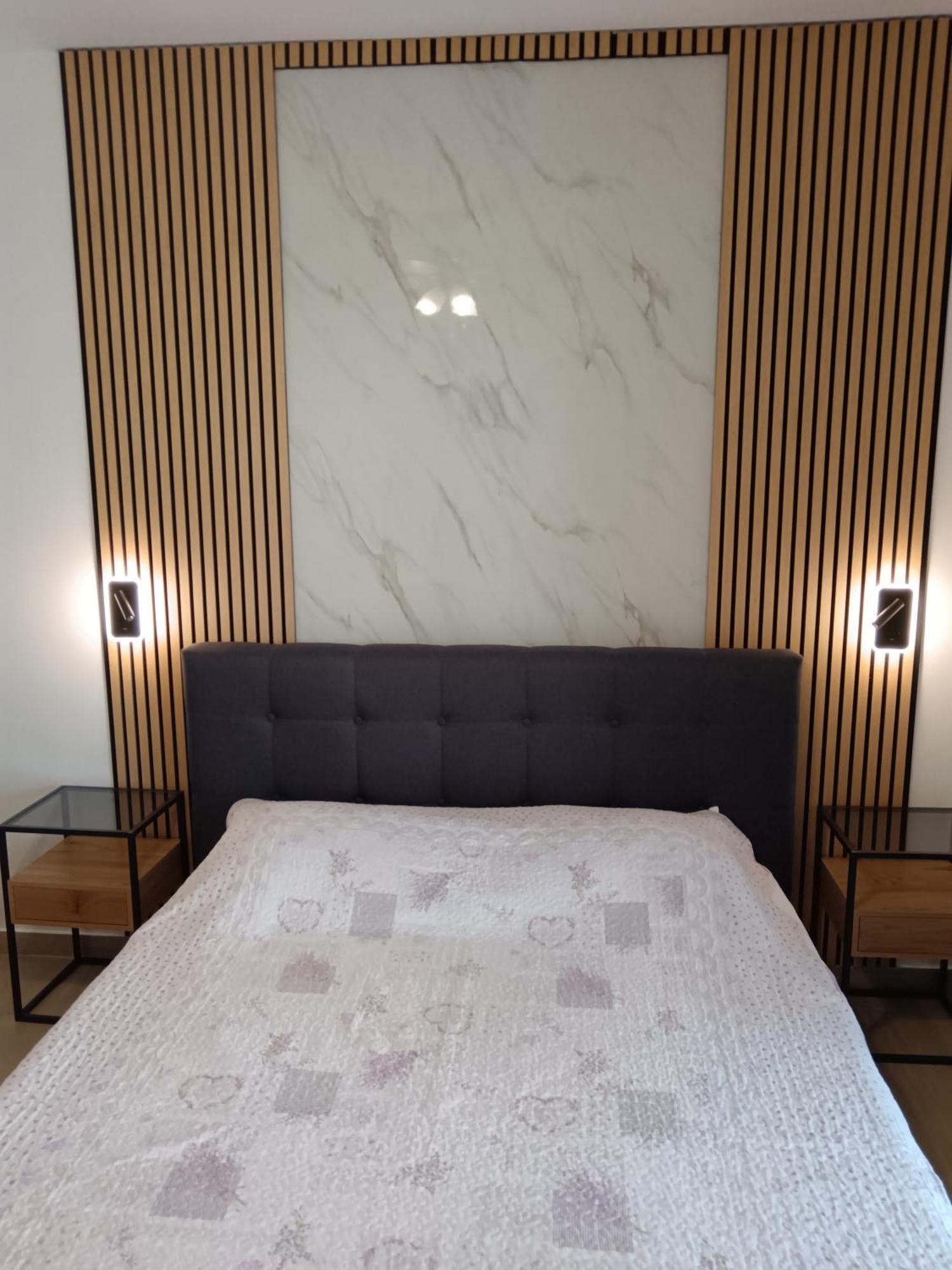 App Leo Apartman Palit Kültér fotó